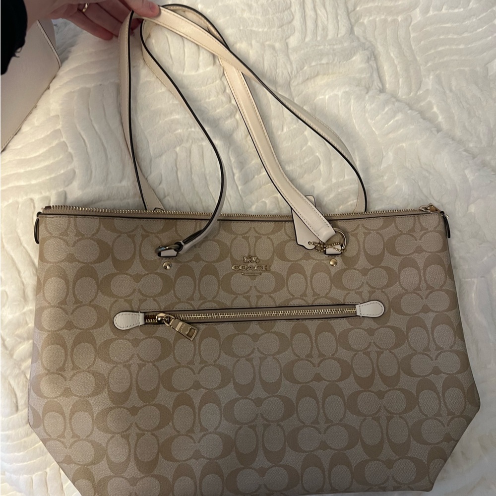 COACH tote with print